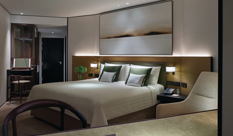 Shangri-La Hotel-Tower Wing Deluxe 2_8005